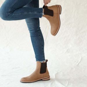 Nisolo Carmen Chelsea Boots Size 6